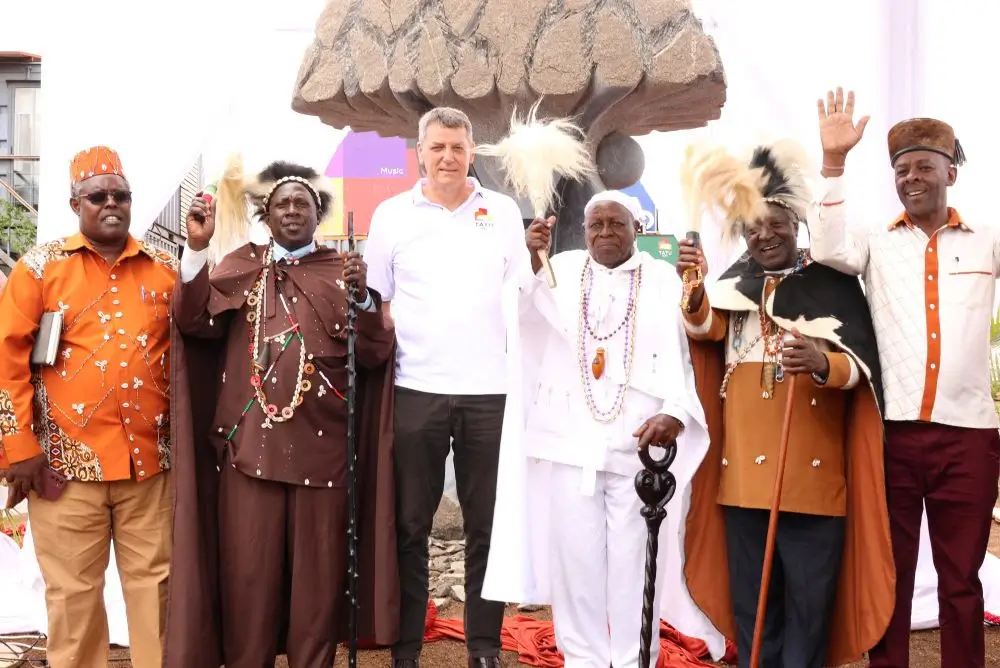 Kikuyu elders from the Gikuyu Cultural Association unveiled a Mugumo tree sculpture at Tatu City SEZ